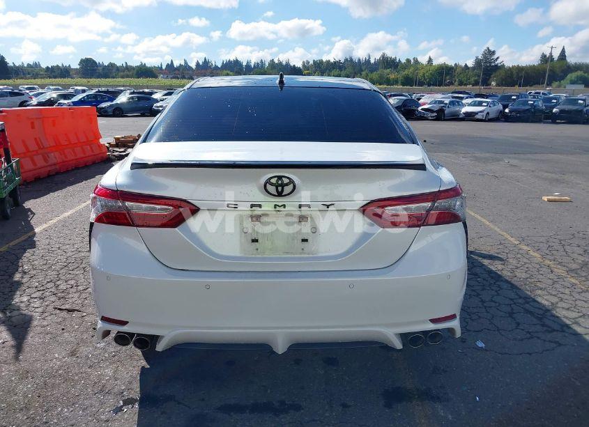 Photo 16 of 2018 Toyota Camry XSE V6 (VIN 4T1BZ1HK6JU008295)