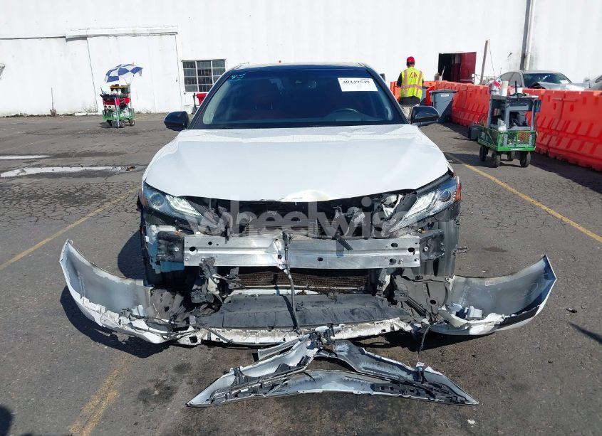 Photo 6 of 2018 Toyota Camry XSE V6 (VIN 4T1BZ1HK6JU008295)