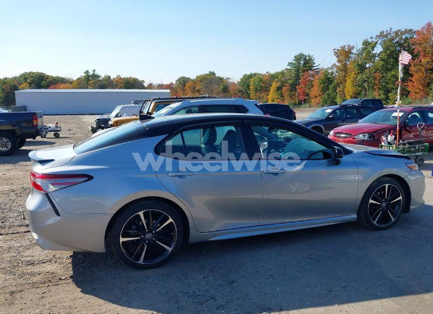 Photo 14 of 2019 Toyota Camry XSE V6 (VIN 4T1BZ1HK6KU032789)