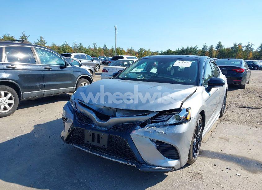 Photo 6 of 2019 Toyota Camry XSE V6 (VIN 4T1BZ1HK6KU032789)