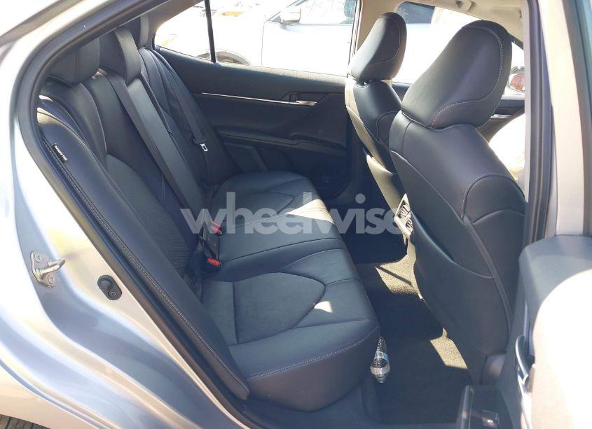 Photo 8 of 2019 Toyota Camry XSE V6 (VIN 4T1BZ1HK6KU032789)