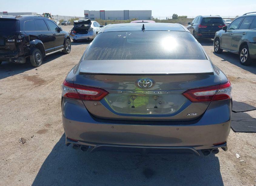Photo 16 of 2018 Toyota Camry XSE V6 (VIN 4T1BZ1HK7JU008208)