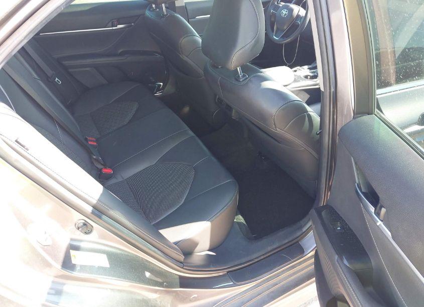 Photo 8 of 2018 Toyota Camry XSE V6 (VIN 4T1BZ1HK7JU008208)