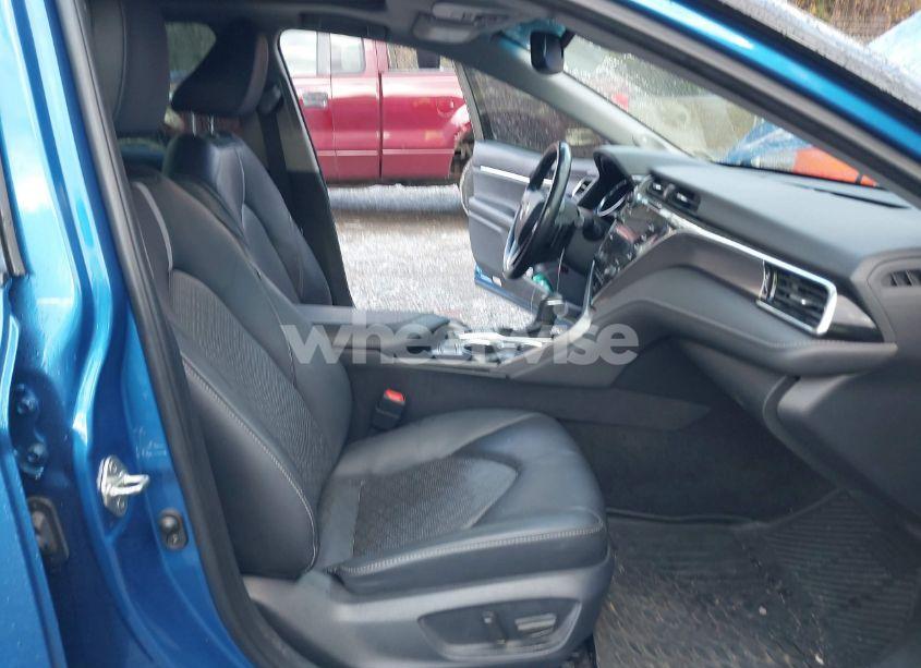 Photo 5 of 2018 Toyota Camry XSE V6 (VIN 4T1BZ1HK7JU019497)