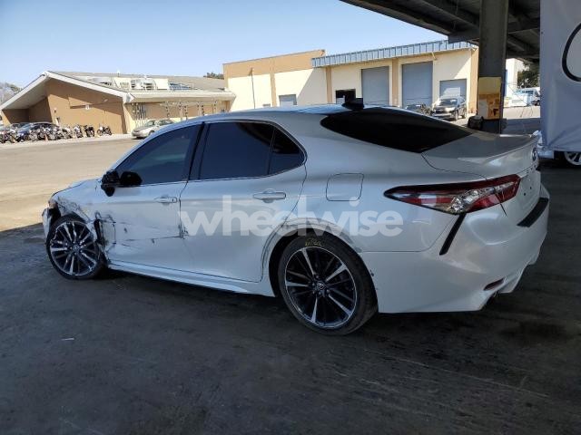 Photo 10 of 2018 TOYOTA CAMRY XSE (VIN 4T1BZ1HK7JU020875)