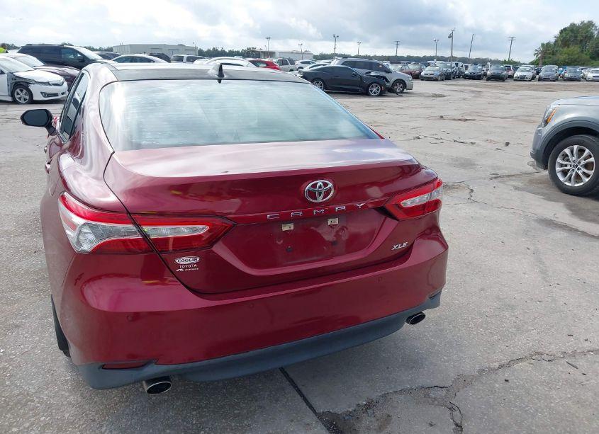 Photo 16 of 2018 Toyota Camry XSE/XLE (VIN 4T1BZ1HK7JU504304)