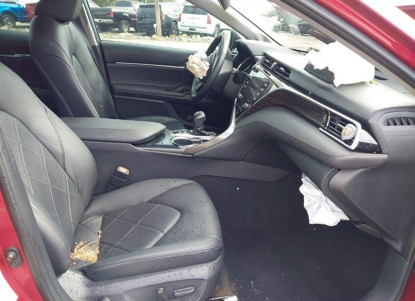 Photo 5 of 2018 Toyota Camry XSE/XLE (VIN 4T1BZ1HK7JU504304)