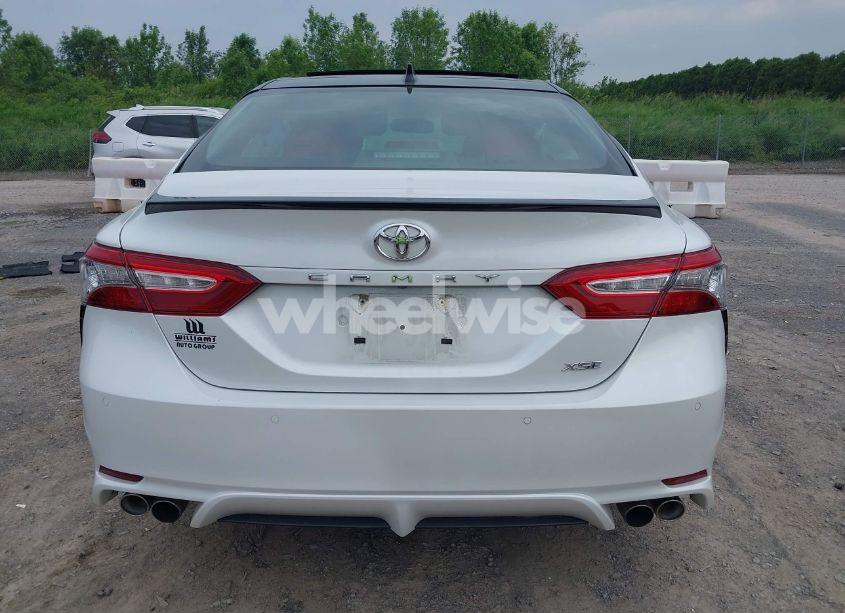Photo 17 of 2019 Toyota Camry XSE V6 (VIN 4T1BZ1HK7KU025270)