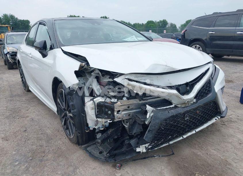 Photo 6 of 2019 Toyota Camry XSE V6 (VIN 4T1BZ1HK7KU025270)