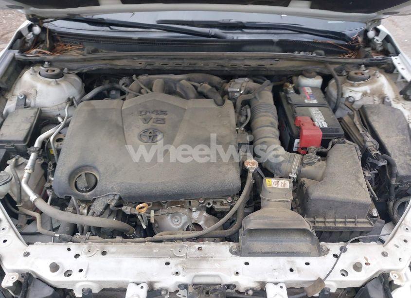 Photo 10 of 2019 Toyota Camry XSE V6 (VIN 4T1BZ1HK7KU028461)