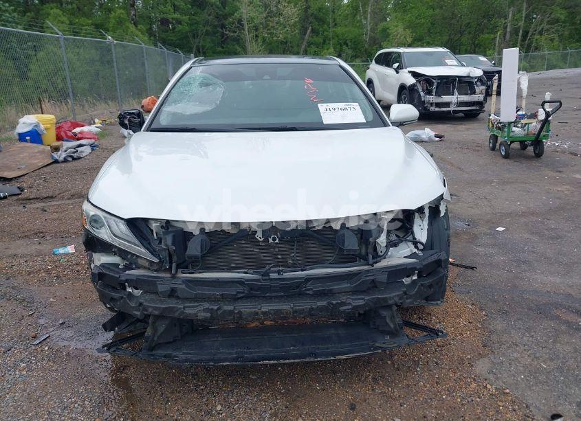 Photo 13 of 2019 Toyota Camry XSE V6 (VIN 4T1BZ1HK7KU028461)