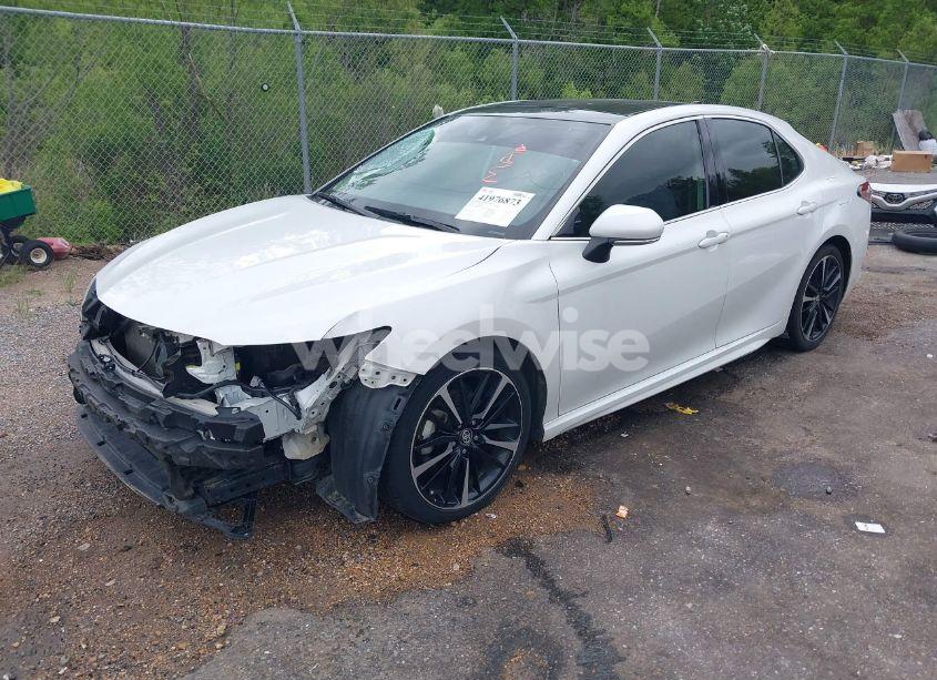 Photo 2 of 2019 Toyota Camry XSE V6 (VIN 4T1BZ1HK7KU028461)