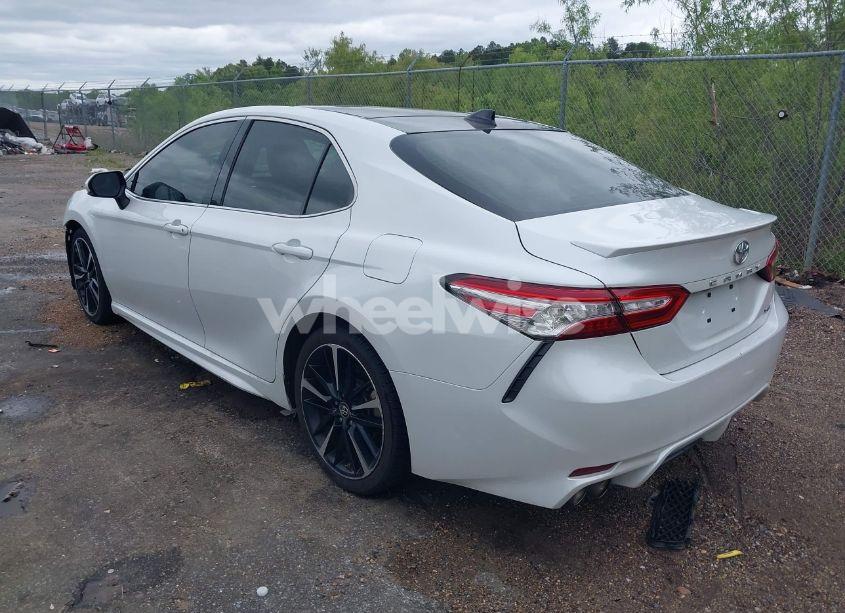 Photo 3 of 2019 Toyota Camry XSE V6 (VIN 4T1BZ1HK7KU028461)