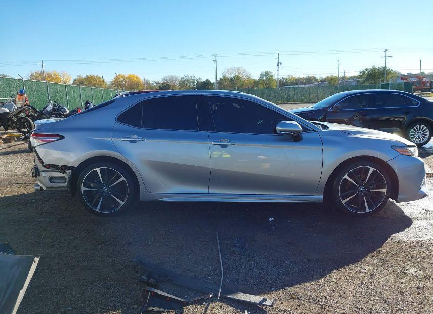 Photo 14 of 2019 Toyota Camry XSE V6 (VIN 4T1BZ1HK8KU023768)