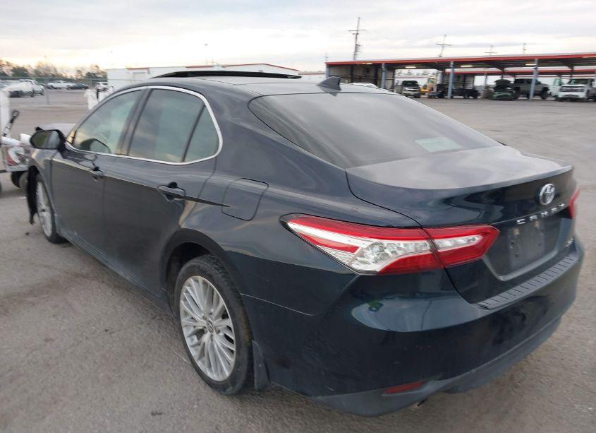 Photo 3 of 2019 Toyota Camry XLE V6 (VIN 4T1BZ1HK8KU026654)