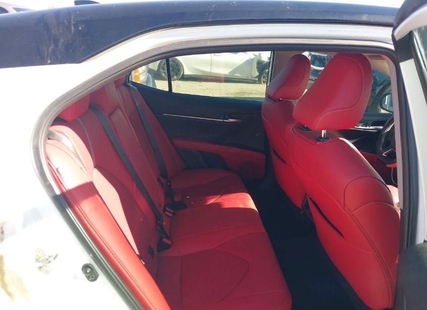 Photo 8 of 2019 Toyota Camry XSE V6 (VIN 4T1BZ1HK8KU028789)