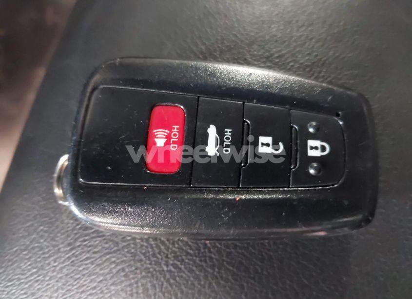 Photo 11 of 2018 Toyota Camry XSE V6 (VIN 4T1BZ1HK9JU001342)