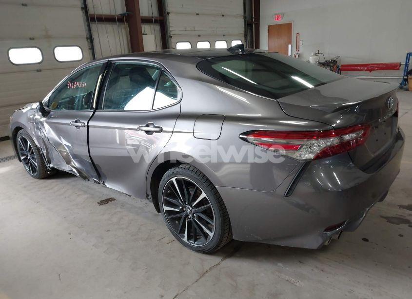 Photo 3 of 2018 Toyota Camry XSE V6 (VIN 4T1BZ1HK9JU001342)