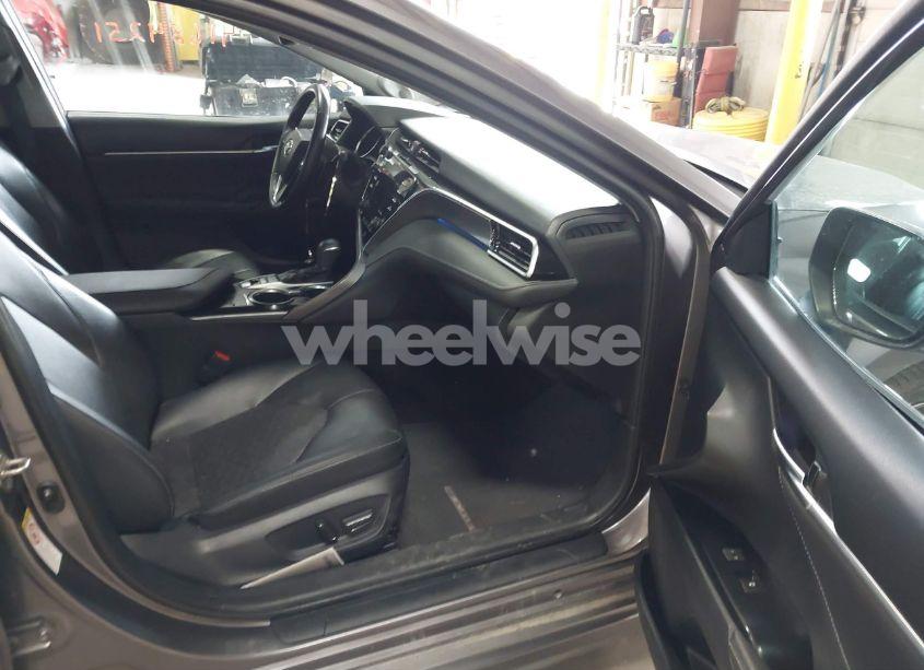 Photo 5 of 2018 Toyota Camry XSE V6 (VIN 4T1BZ1HK9JU001342)