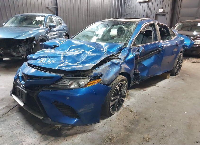 2018 Toyota Camry XSE V6 (VIN 4T1BZ1HK9JU002734) main photo