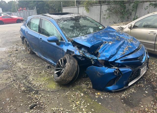 Photo 13 of 2018 Toyota Camry XSE V6 (VIN 4T1BZ1HK9JU002734)