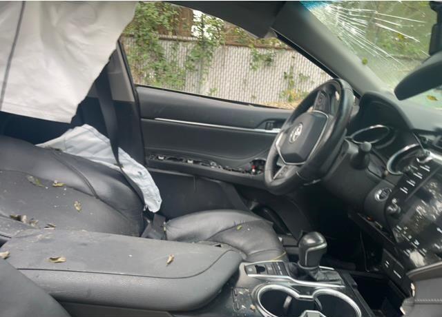 Photo 15 of 2018 Toyota Camry XSE V6 (VIN 4T1BZ1HK9JU002734)