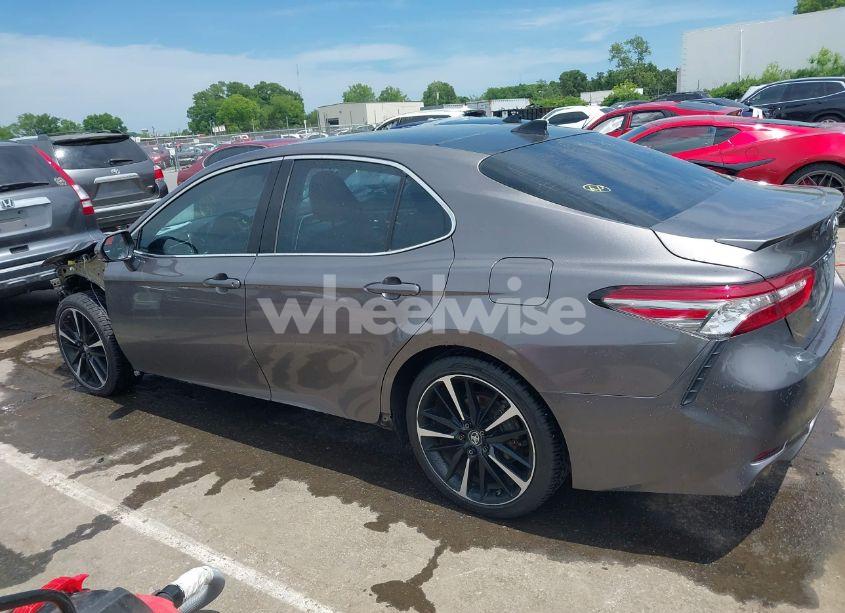 Photo 14 of 2018 Toyota Camry XSE V6 (VIN 4T1BZ1HK9JU003477)