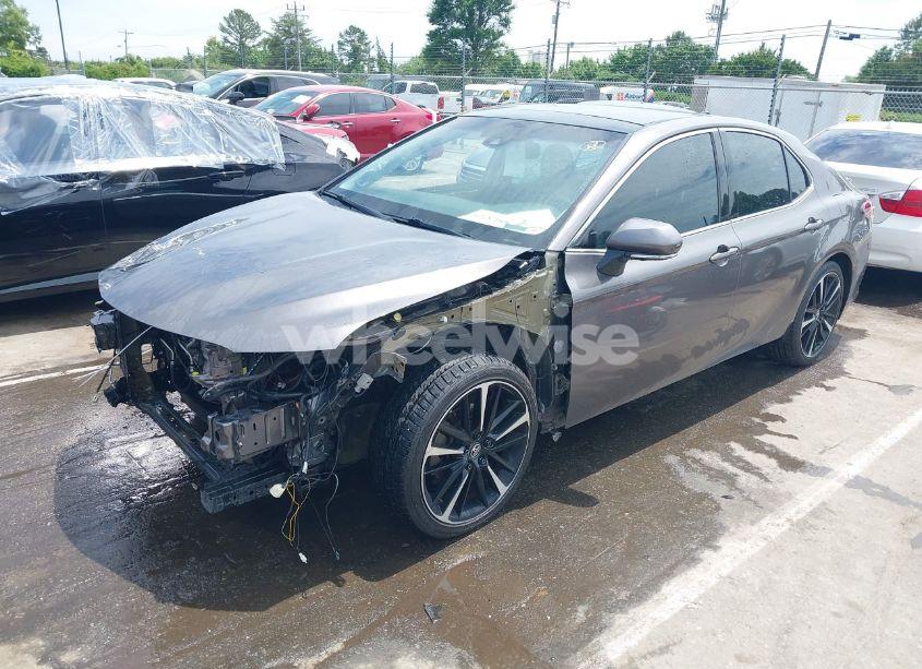 Photo 2 of 2018 Toyota Camry XSE V6 (VIN 4T1BZ1HK9JU003477)