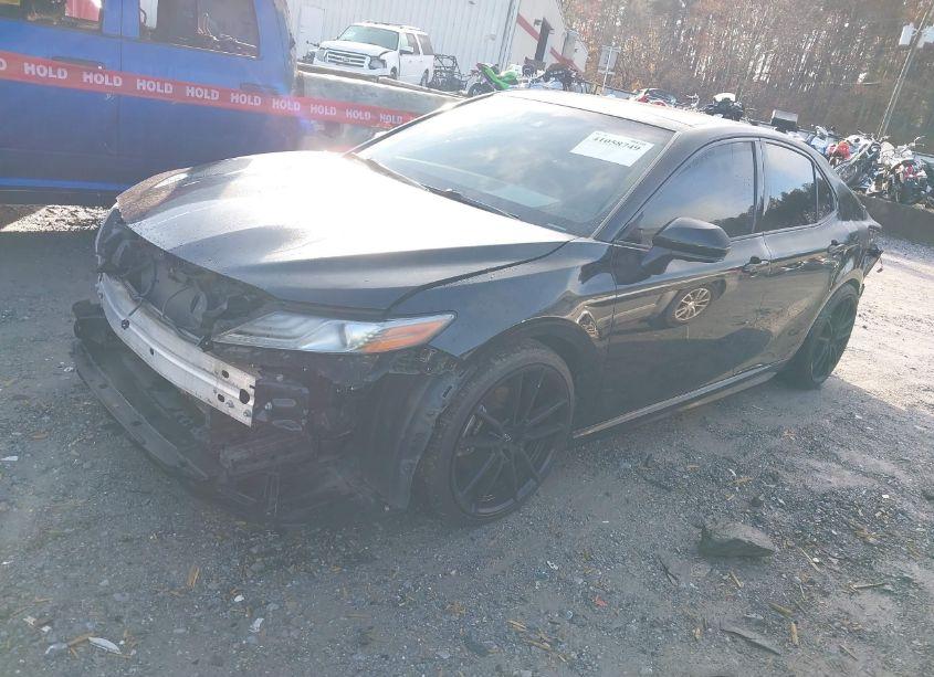 Photo 2 of 2018 Toyota Camry XSE V6 (VIN 4T1BZ1HK9JU501596)