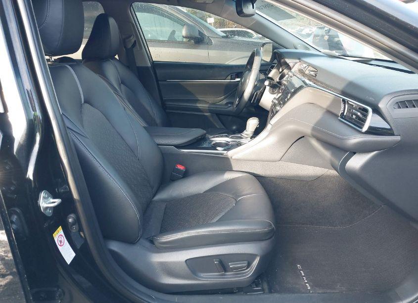 Photo 5 of 2018 Toyota Camry XSE V6 (VIN 4T1BZ1HK9JU501596)