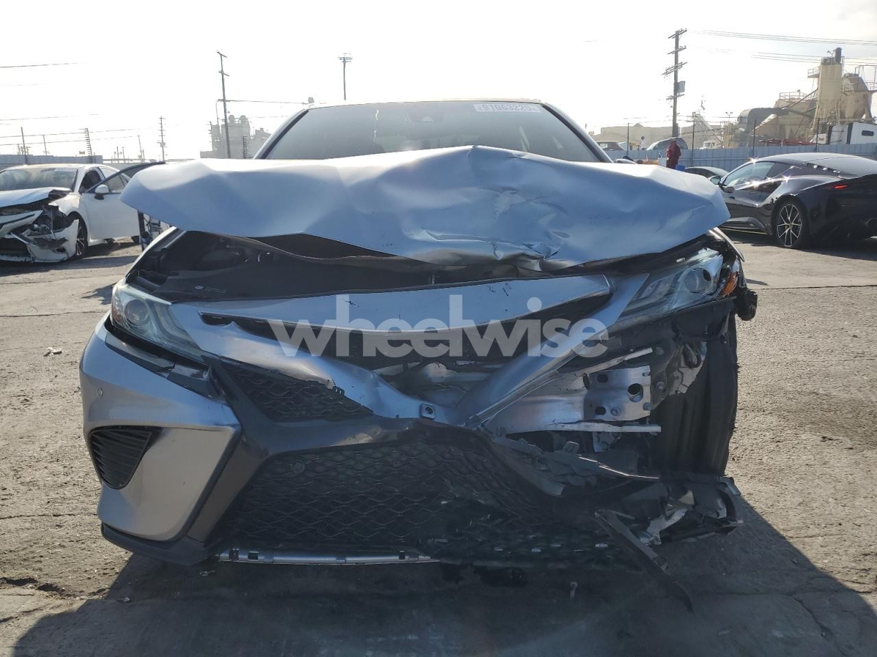 Photo 5 of 2018 TOYOTA CAMRY XSE (VIN 4T1BZ1HKXJU004587)