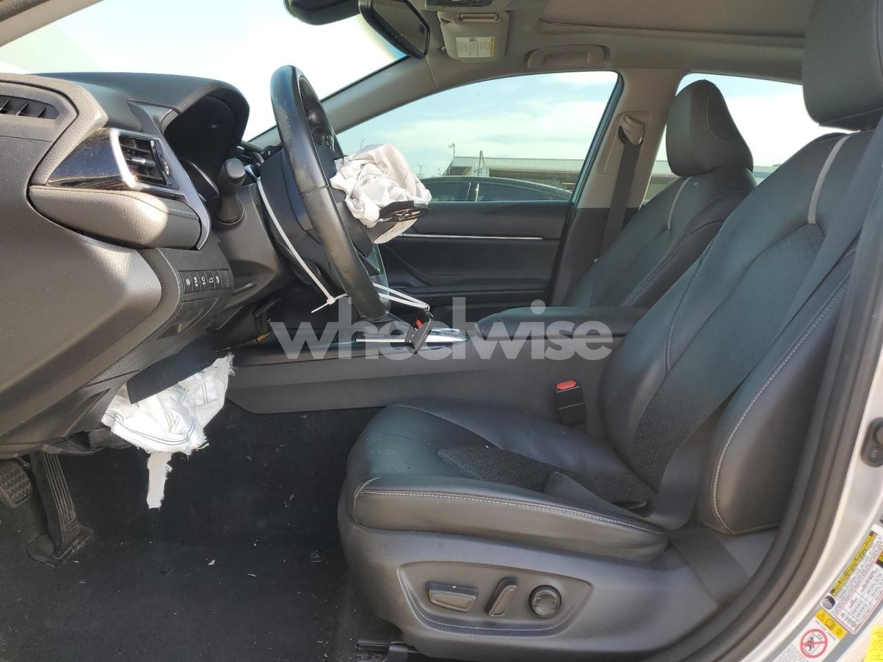 Photo 7 of 2018 TOYOTA CAMRY XSE (VIN 4T1BZ1HKXJU004587)