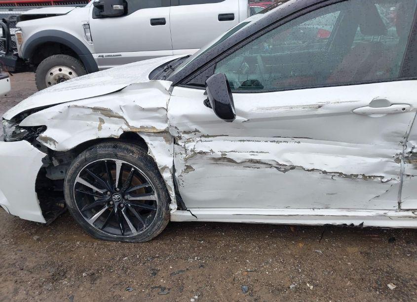 Photo 18 of 2018 Toyota Camry XSE V6 (VIN 4T1BZ1HKXJU012348)