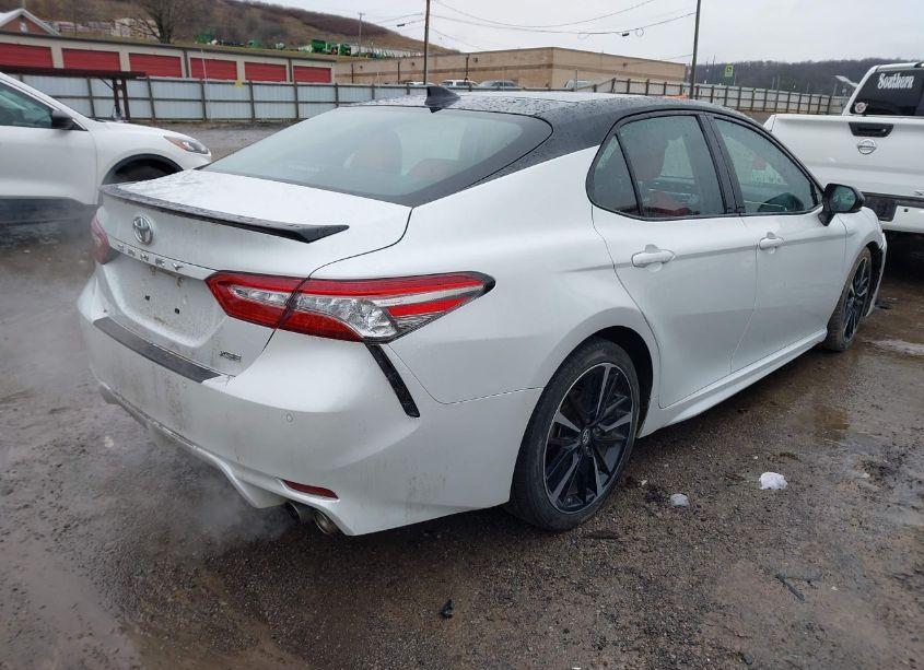Photo 4 of 2018 Toyota Camry XSE V6 (VIN 4T1BZ1HKXJU012348)