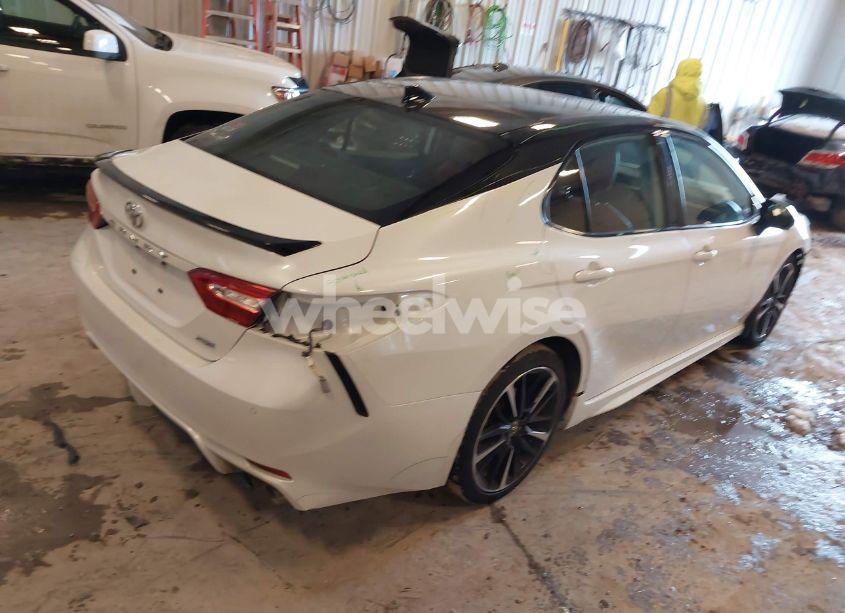 Photo 4 of 2019 Toyota Camry XSE V6 (VIN 4T1BZ1HKXKU029023)