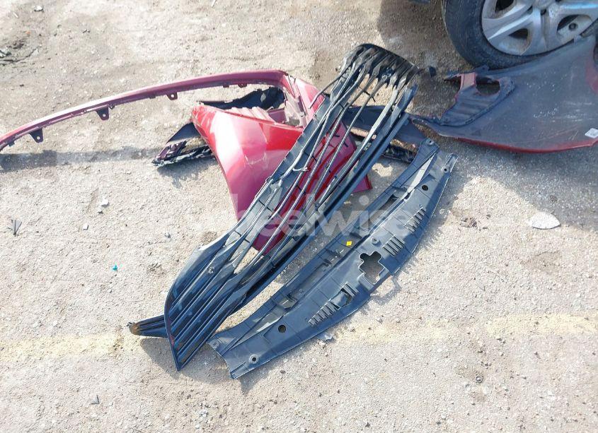 Photo 12 of 2020 Toyota Camry LE (VIN 4T1C11AK0LU344825)