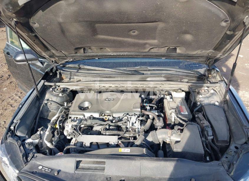 Photo 10 of 2020 Toyota Camry LE (VIN 4T1C11AK0LU353816)