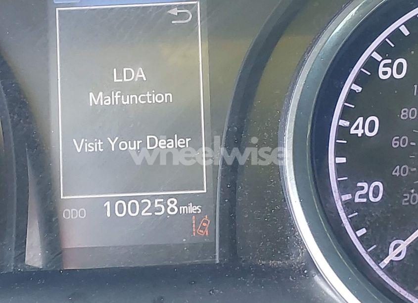 Photo 15 of 2020 Toyota Camry LE (VIN 4T1C11AK0LU357574)