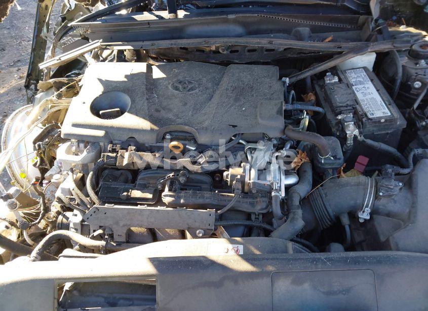 Photo 10 of 2020 Toyota Camry LE (VIN 4T1C11AK0LU956538)