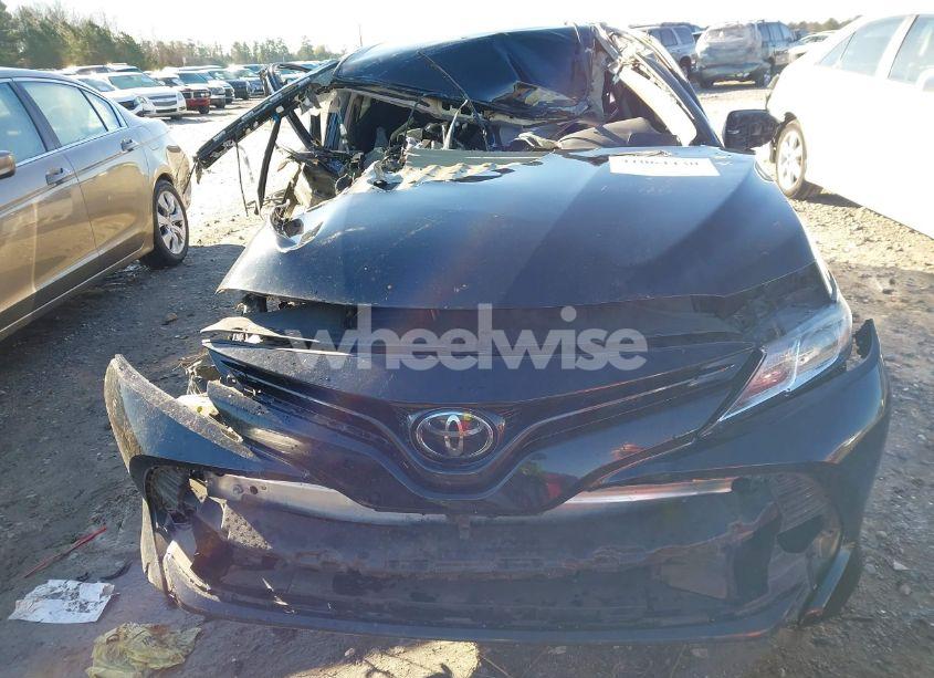 Photo 19 of 2020 Toyota Camry LE (VIN 4T1C11AK0LU956538)