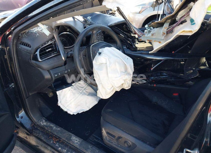 Photo 5 of 2020 Toyota Camry LE (VIN 4T1C11AK0LU956538)