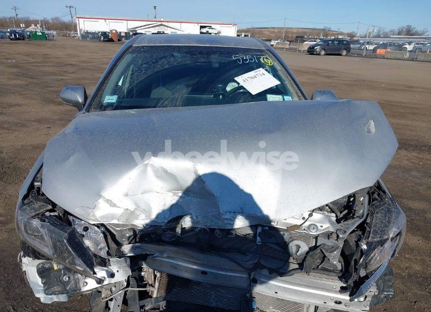 Photo 10 of 2021 Toyota Camry LE (VIN 4T1C11AK0MU535176)