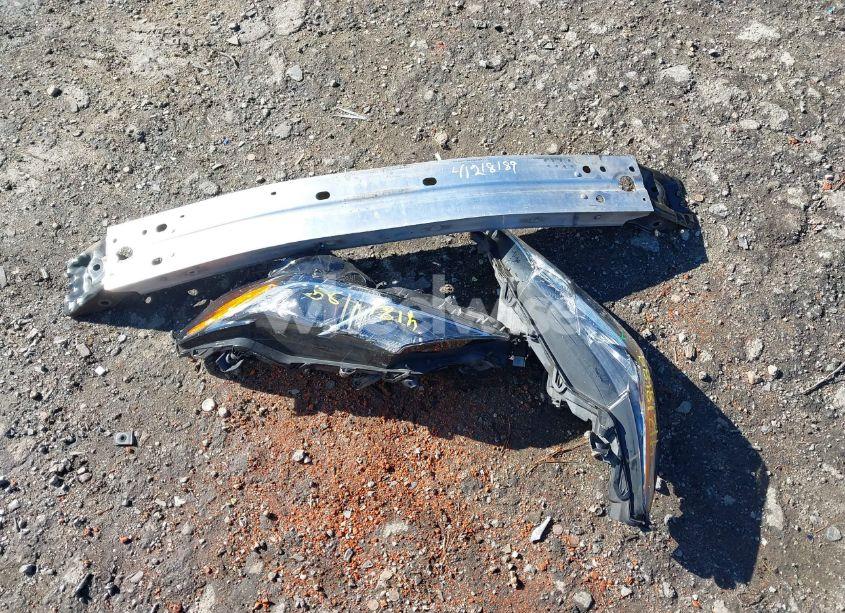 Photo 12 of 2021 Toyota Camry LE (VIN 4T1C11AK0MU539583)