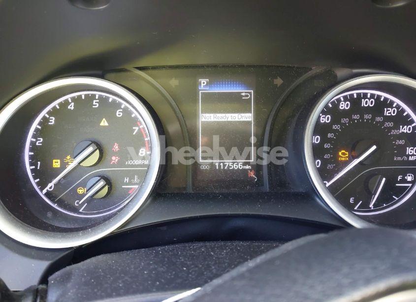 Photo 7 of 2021 Toyota Camry LE (VIN 4T1C11AK0MU563284)