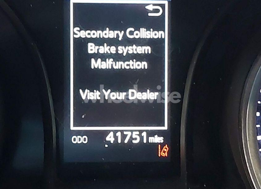 Photo 16 of 2022 Toyota Camry LE (VIN 4T1C11AK0NU652631)