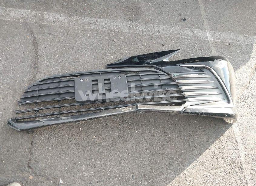 Photo 12 of 2022 Toyota Camry LE (VIN 4T1C11AK0NU692188)