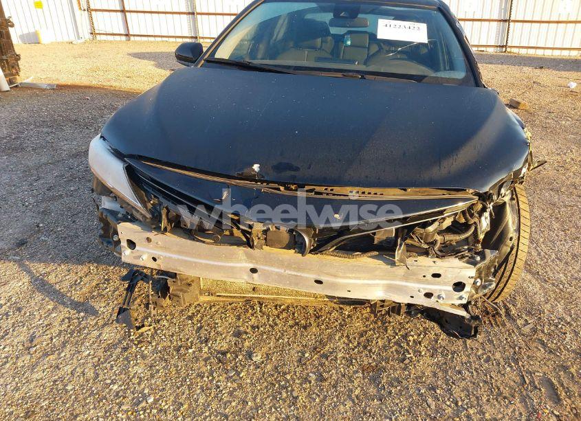 Photo 12 of 2022 Toyota Camry LE (VIN 4T1C11AK0NU692739)