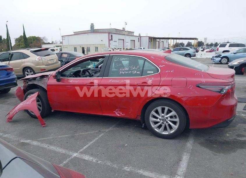 Photo 15 of 2023 Toyota Camry LE (VIN 4T1C11AK0PU110805)