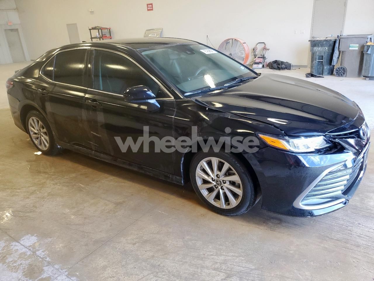 Photo 4 of 2023 TOYOTA CAMRY LE (VIN 4T1C11AK0PU117706)