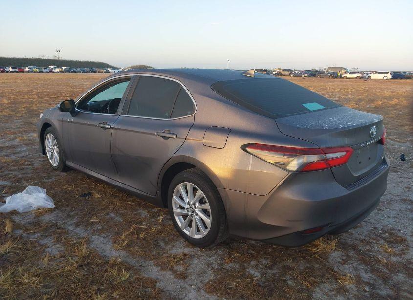 Photo 3 of 2023 Toyota Camry LE (VIN 4T1C11AK0PU120489)